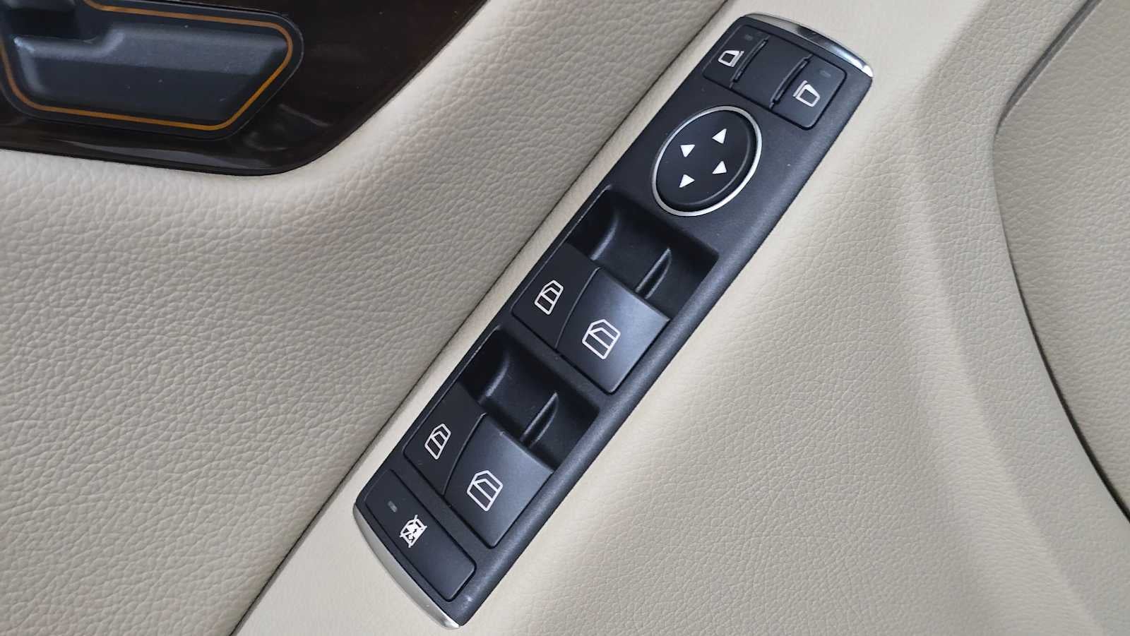 2013 Mercedes-Benz C-Class C 250 Sport