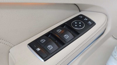 2016 Mercedes-Benz E 350 4dr Sdn RWD