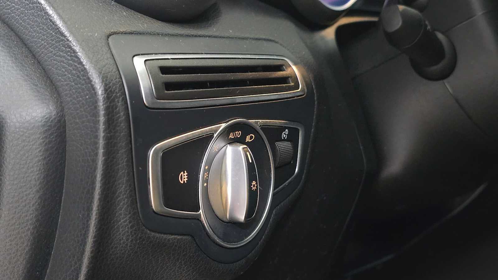 2020 Mercedes-Benz C 300 Sedan