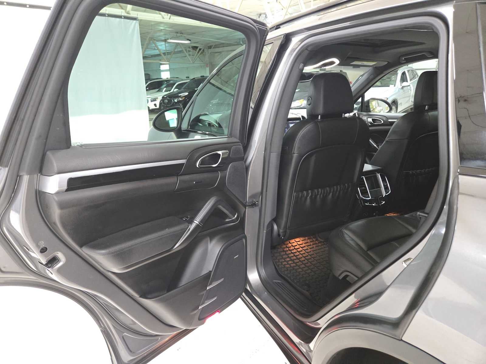 2013 Porsche Cayenne Diesel