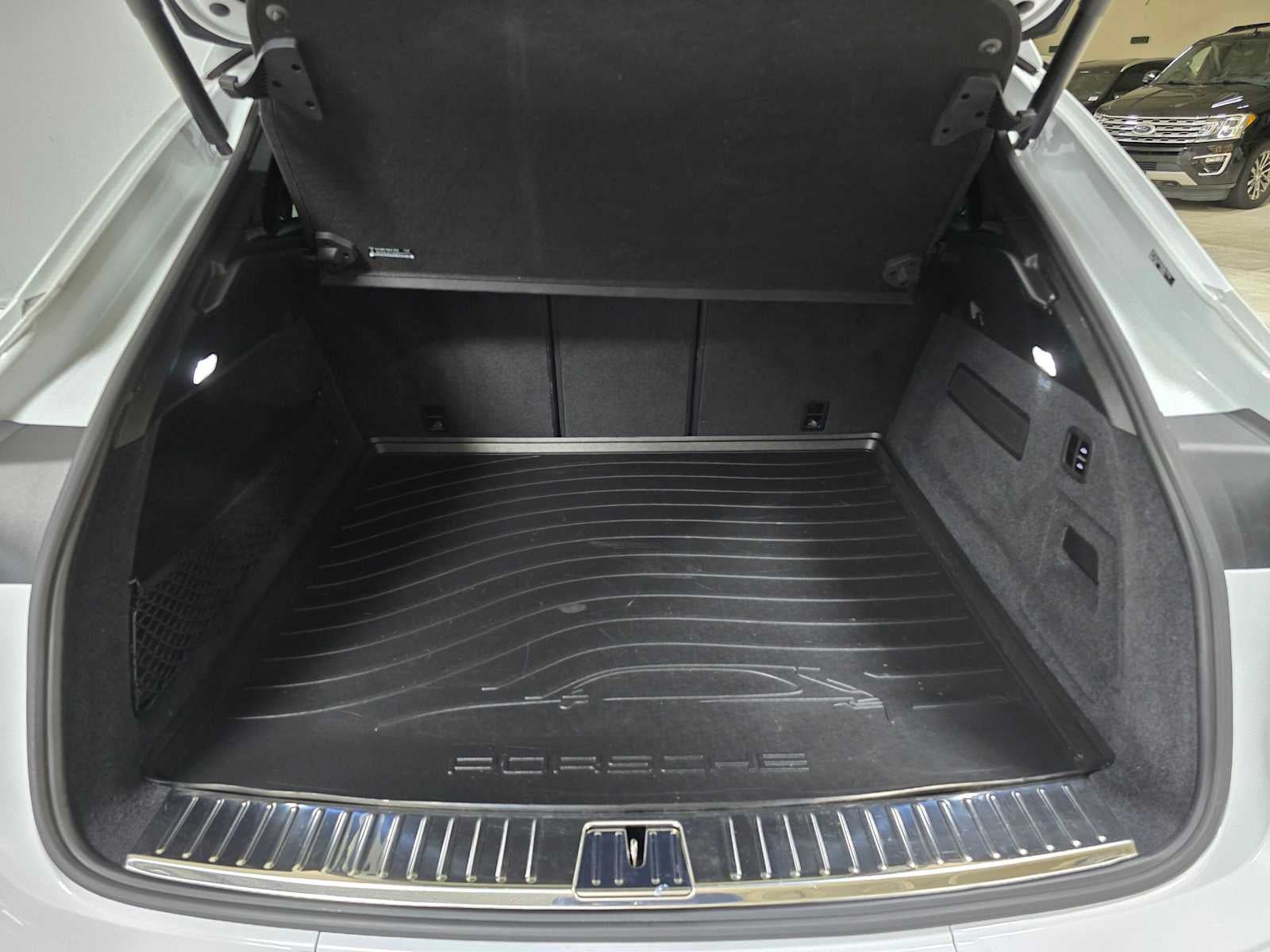 2024 Porsche Cayenne S