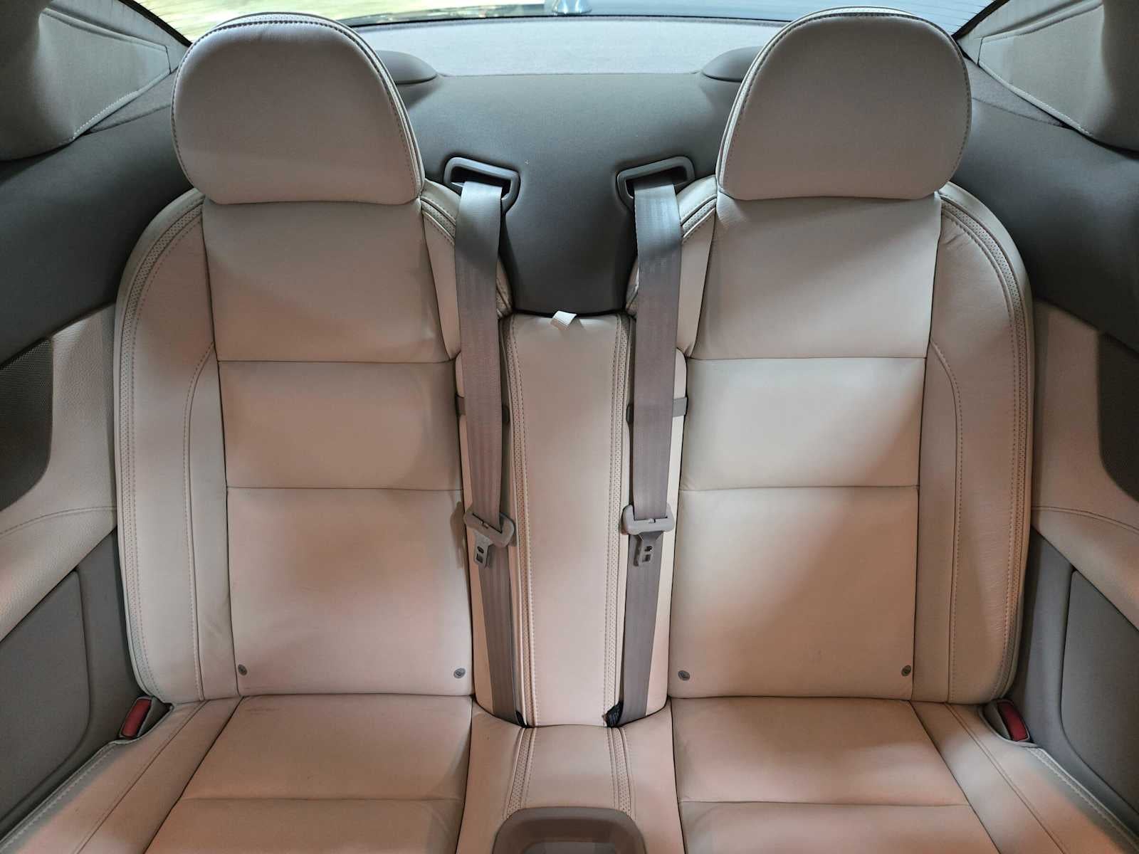 2012 Volvo C70 T5 Platinum
