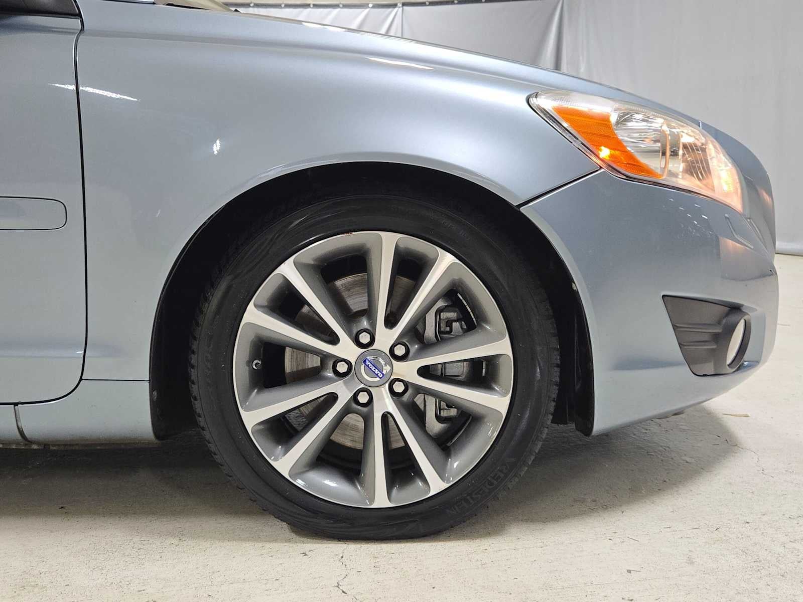 2012 Volvo C70 T5 Platinum