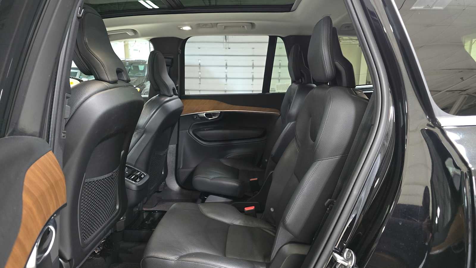 2023 Volvo XC90 Plus