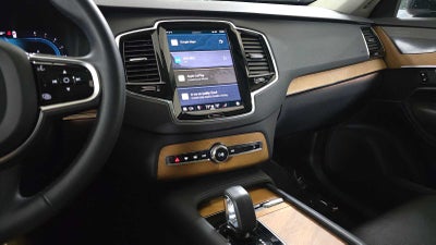 2023 Volvo XC90 Plus