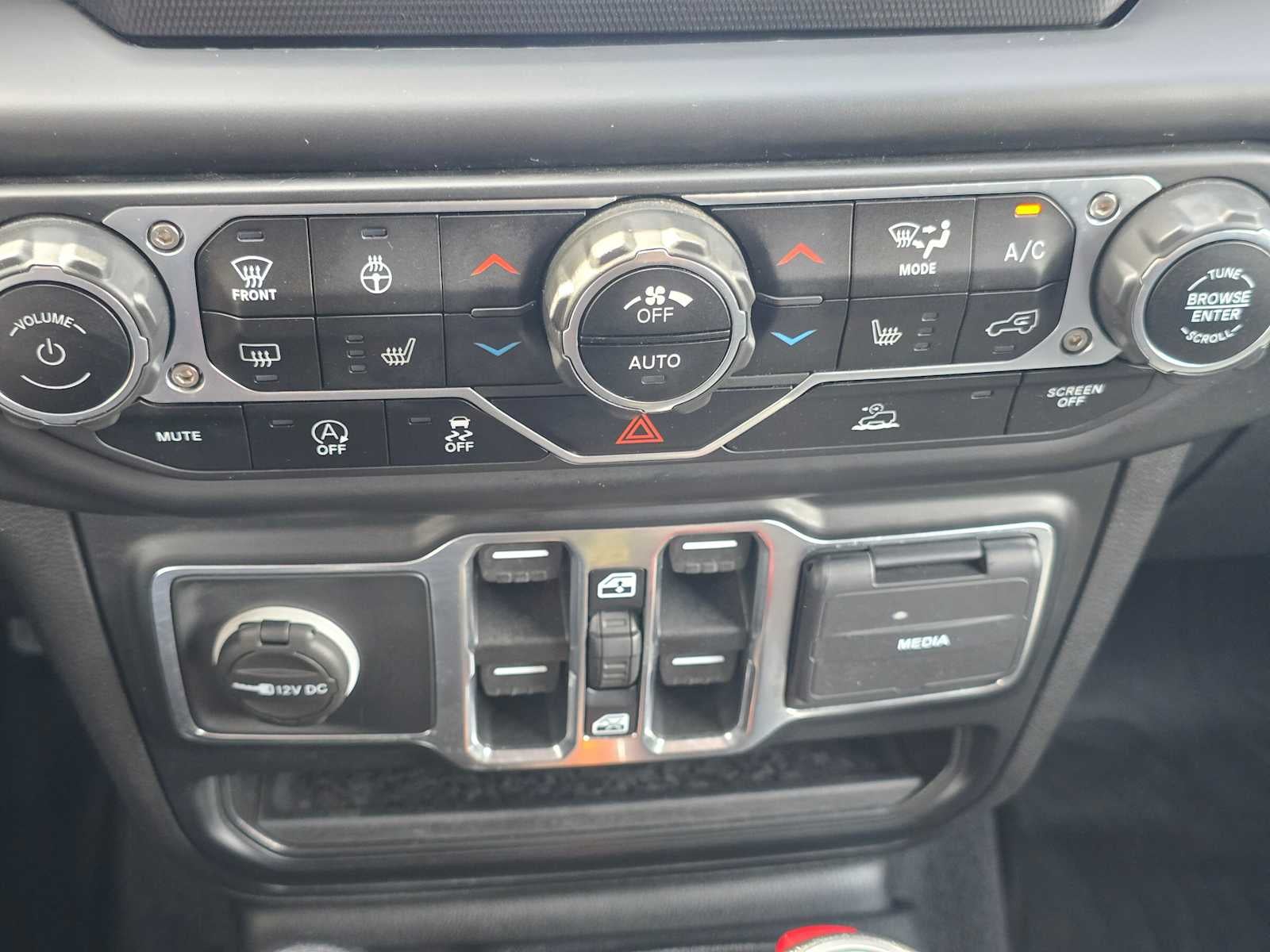 2021 Jeep Wrangler Unlimited Islander