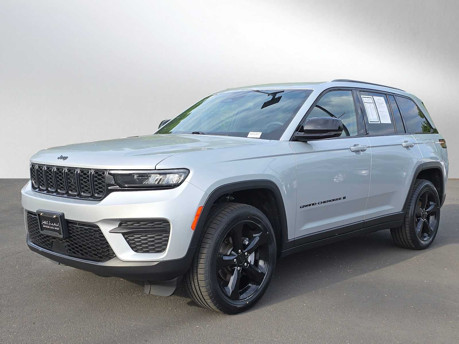 2023 Jeep Grand Cherokee Altitude