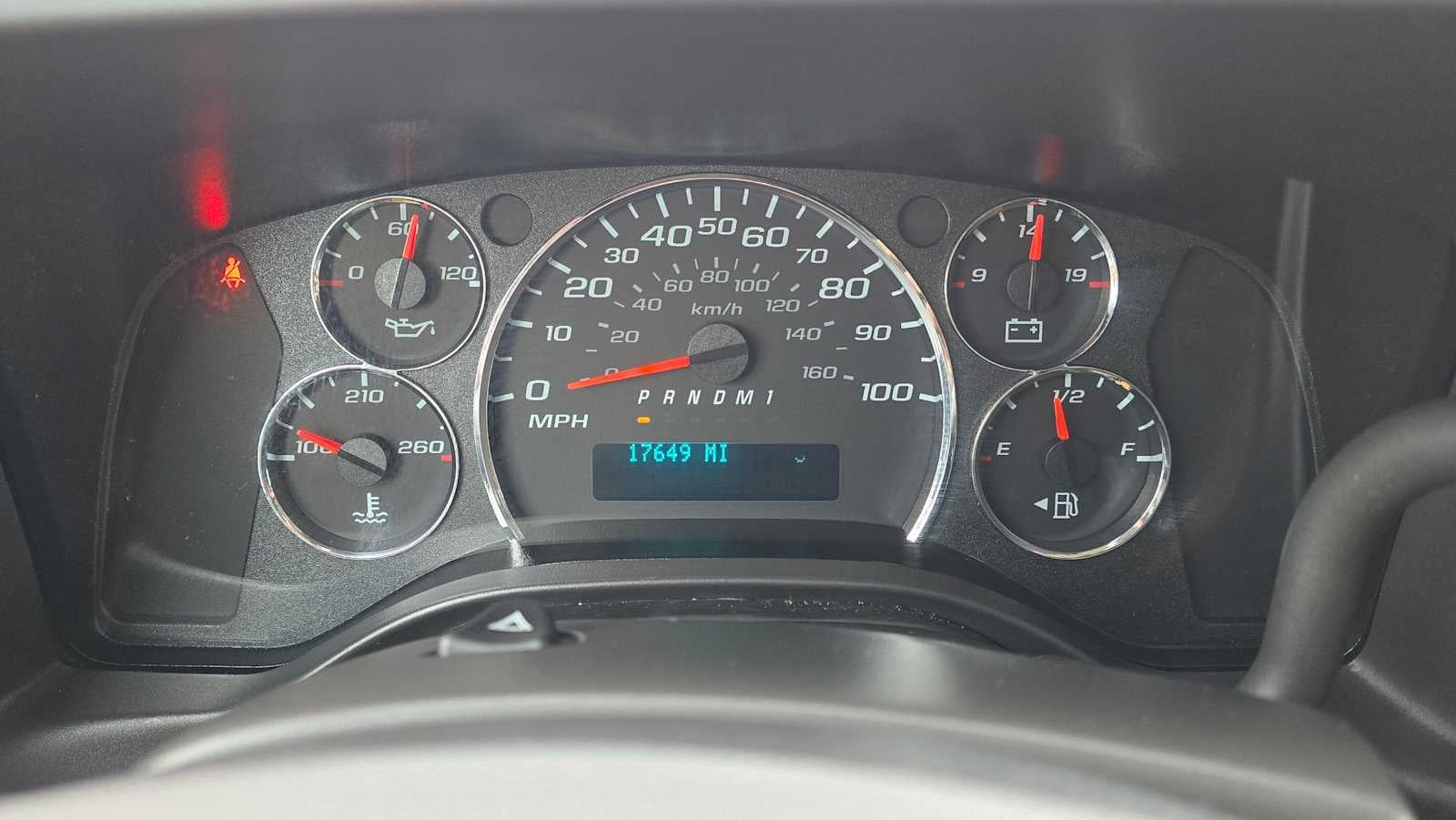 2025 Chevrolet Express Cargo Van RWD 2500 155"