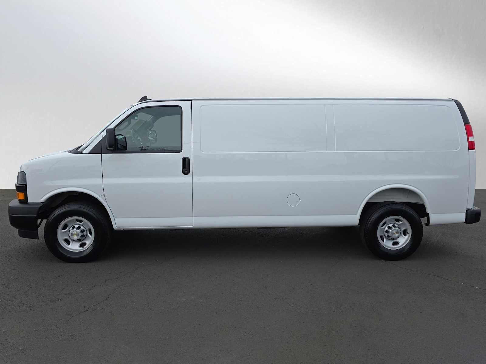 2025 Chevrolet Express Cargo Van RWD 2500 155"