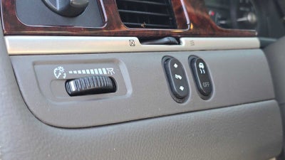 2010 Lincoln Town Car Signature Limited