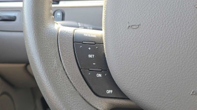 2010 Lincoln Town Car Signature Limited