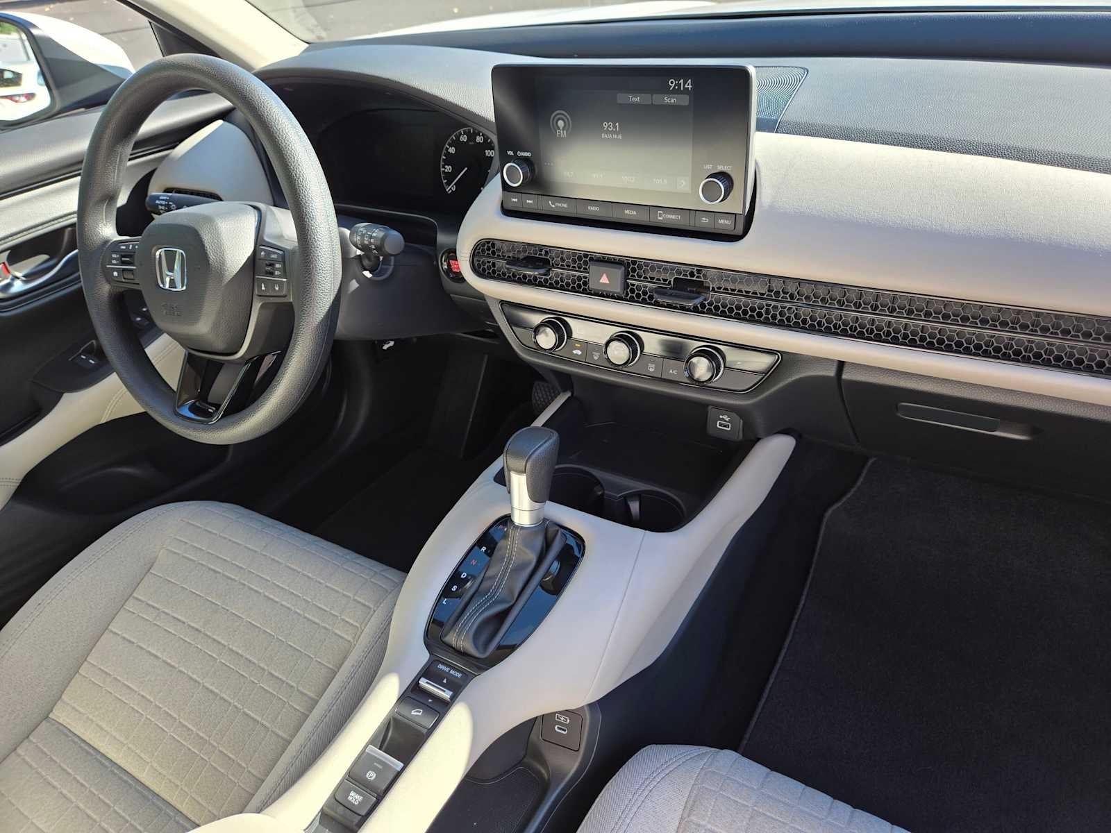 2025 Honda HR-V LX
