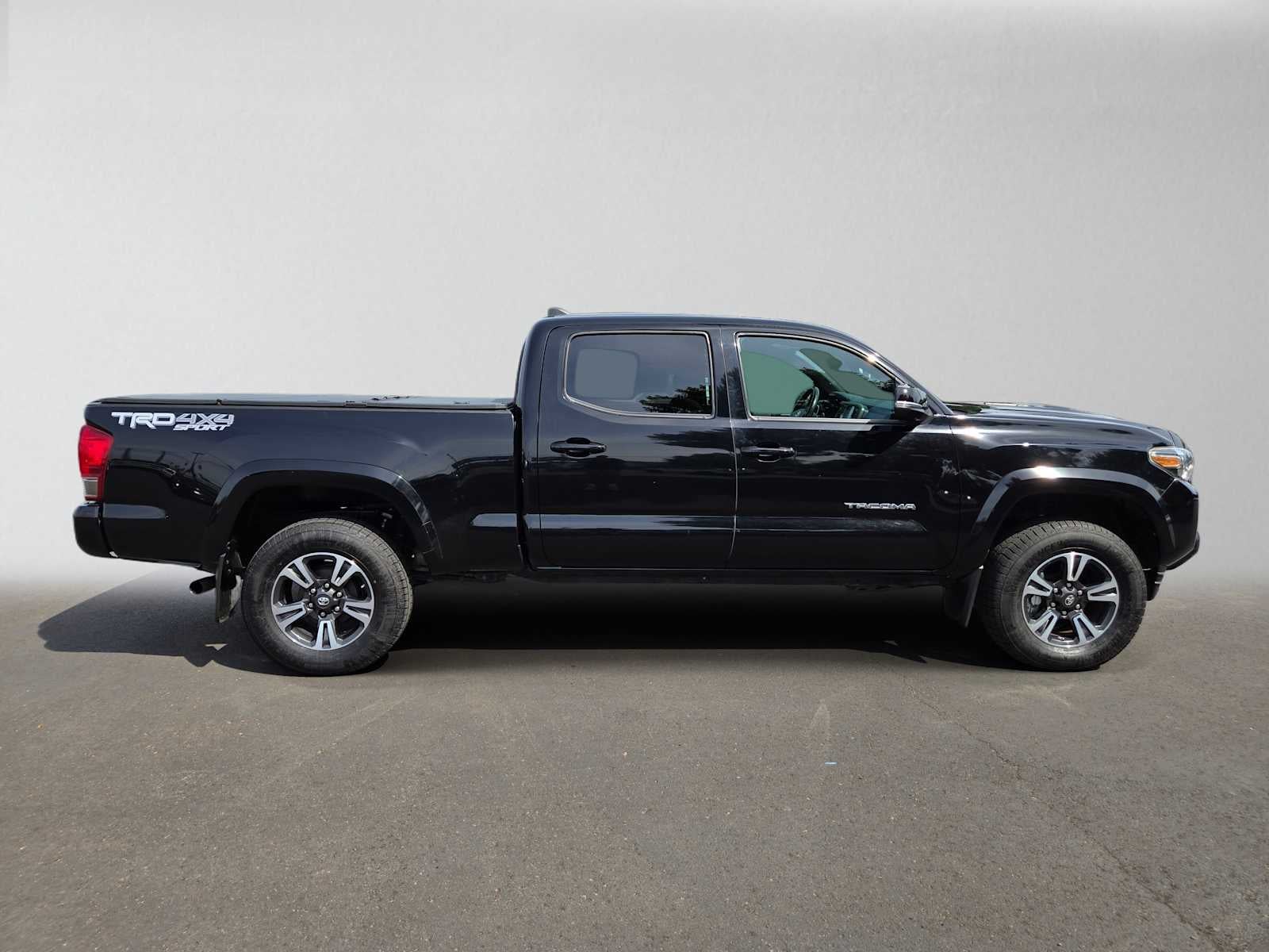 2016 Toyota Tacoma TRD Sport