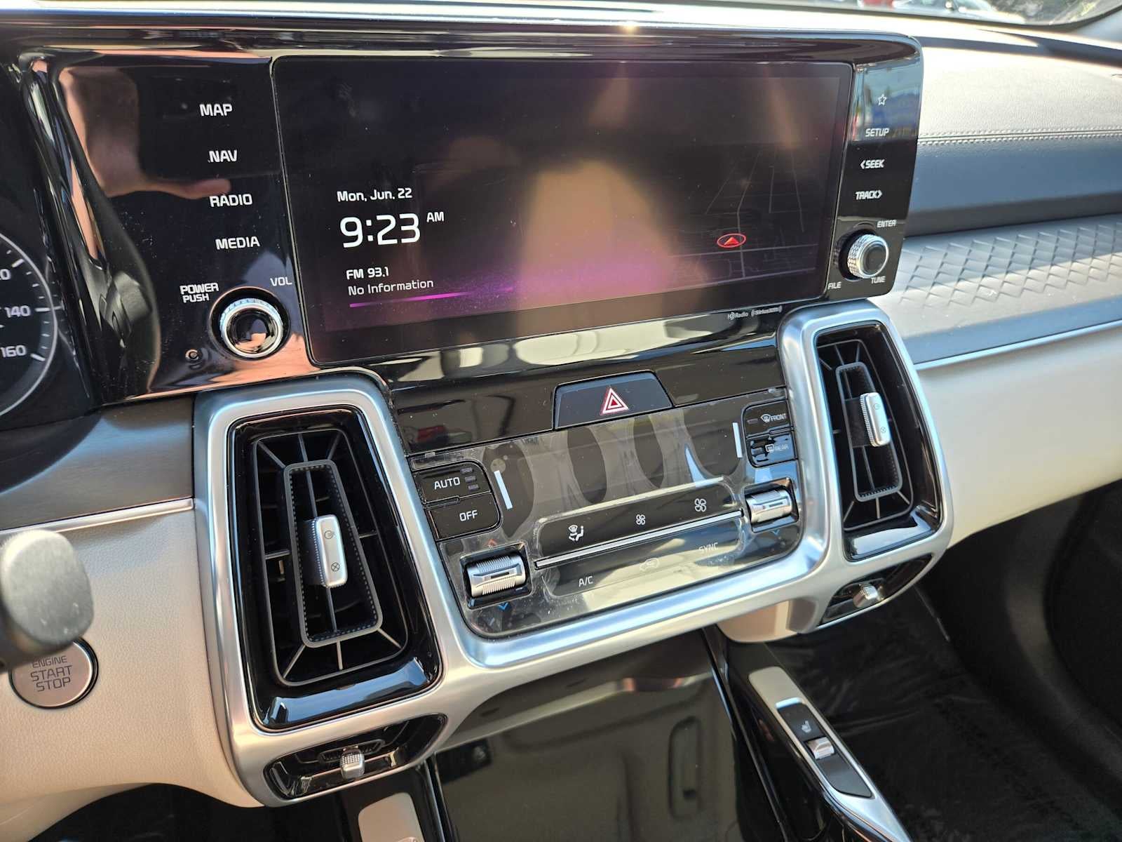 2022 Kia Sorento SX