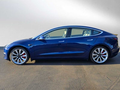 2019 Tesla Model 3 Performance