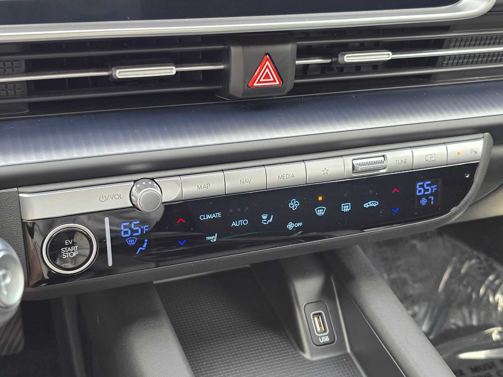 2024 Hyundai IONIQ 6 SE