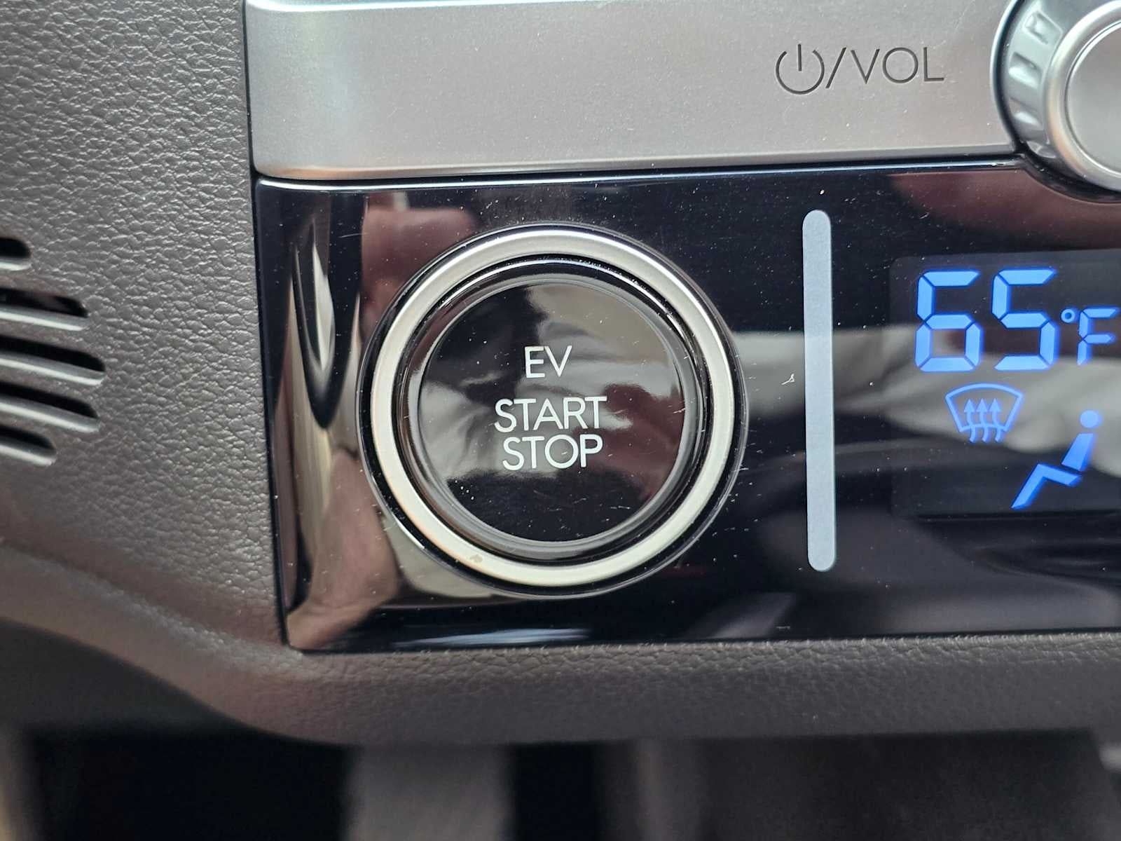 2024 Hyundai IONIQ 6 SE