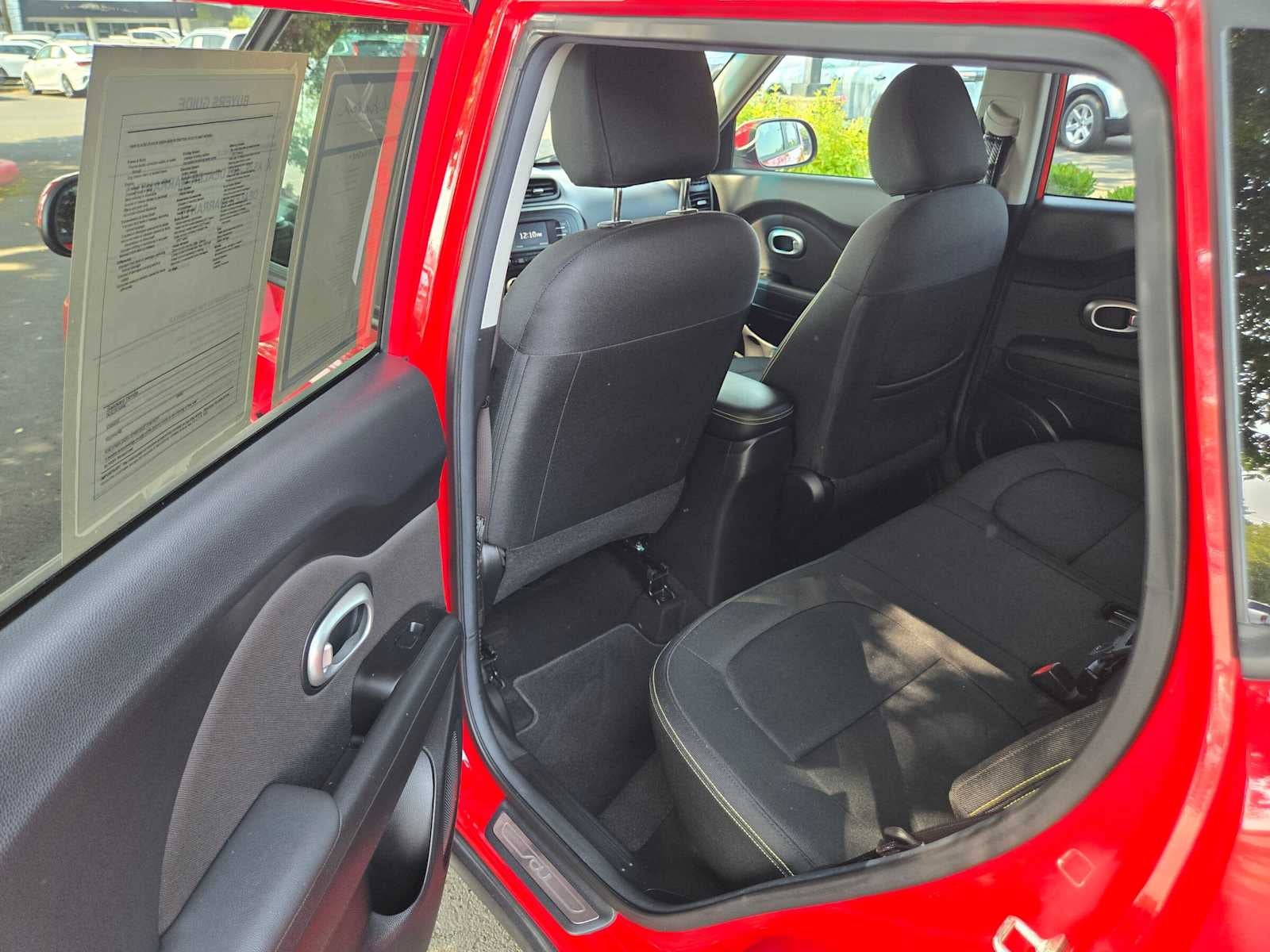 2016 Kia Soul +