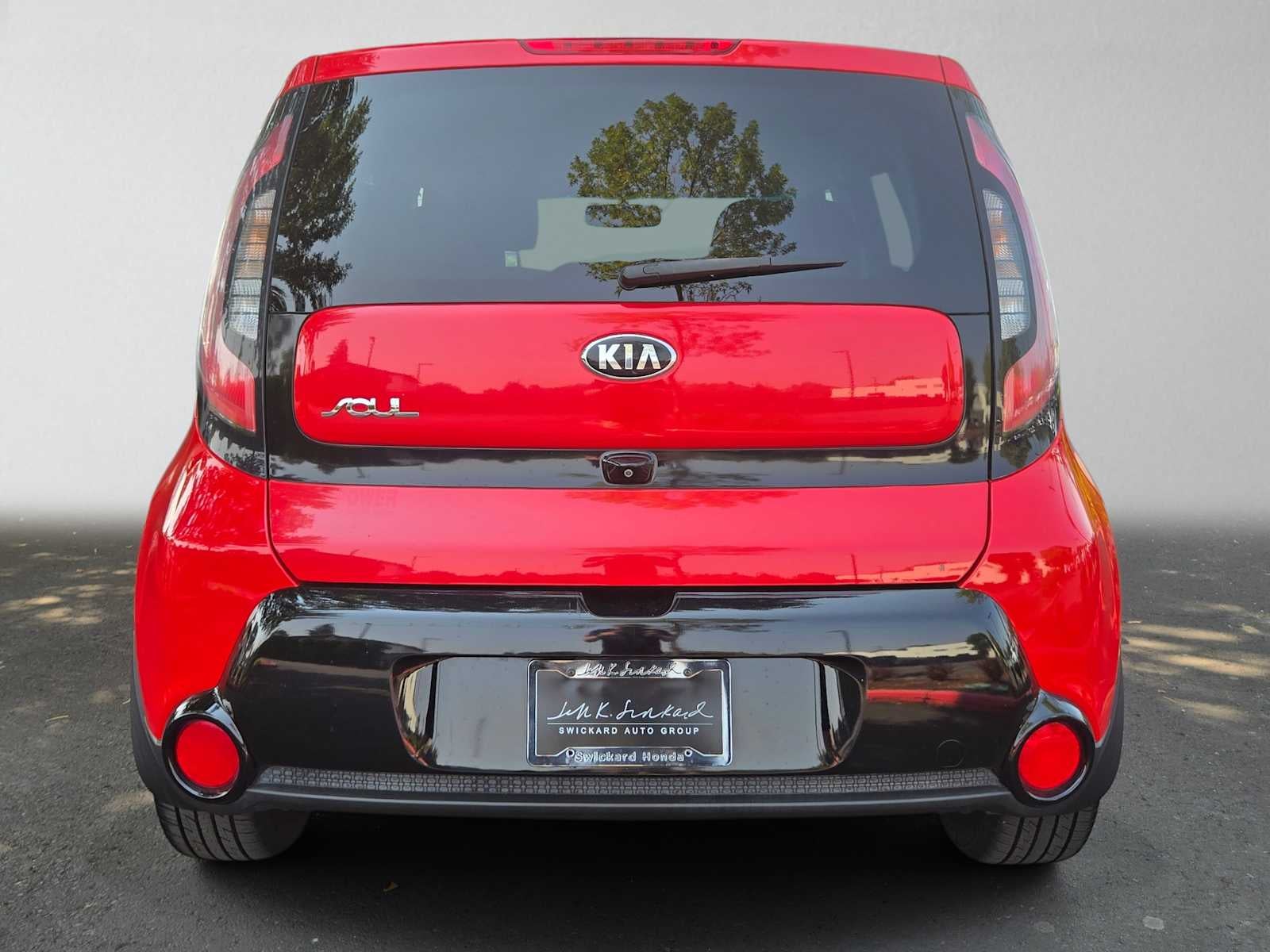 2016 Kia Soul +