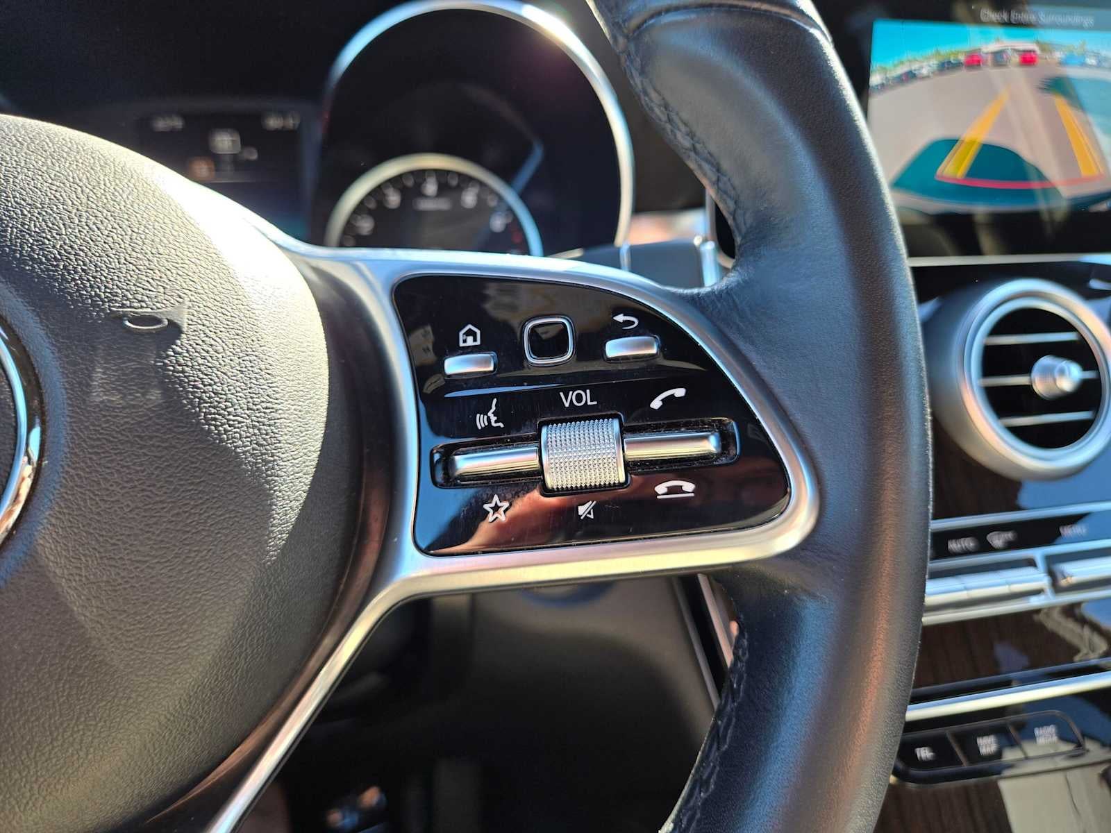 2020 Mercedes-Benz GLC 300 GLC 300