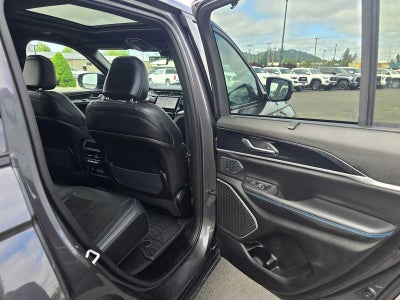 2023 Jeep Grand Cherokee 4xe Trailhawk