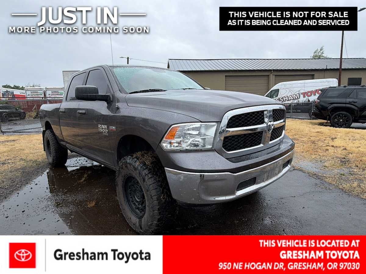 2020 RAM 1500 Classic SLT
