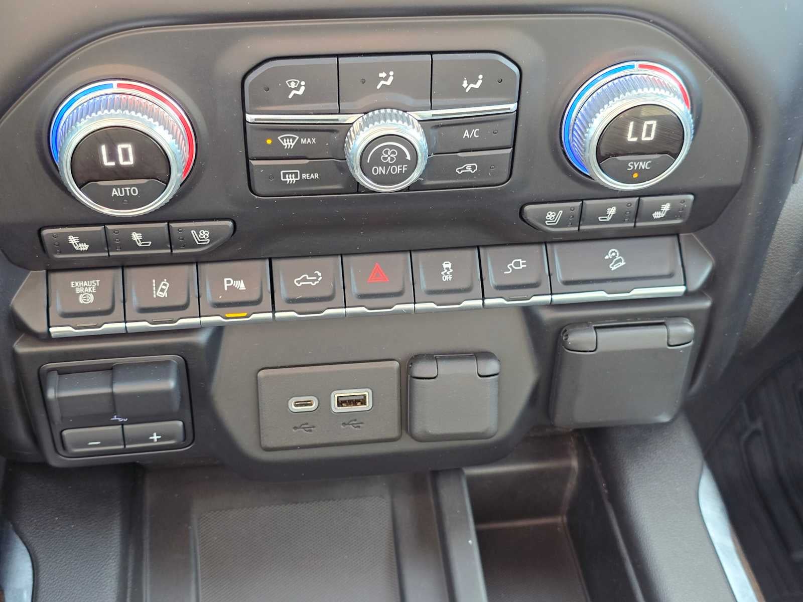 2020 GMC Sierra 3500HD Denali