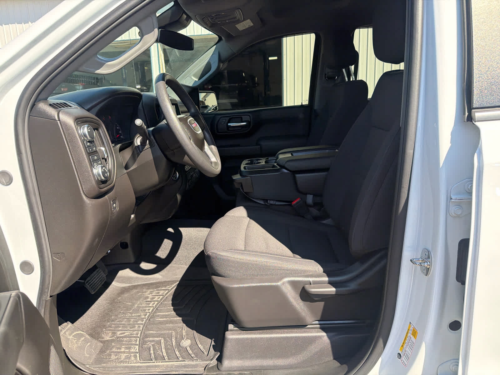 2024 GMC Sierra 1500 Pro