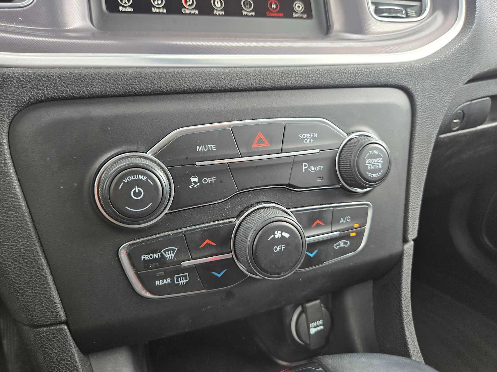 2020 Dodge Charger SXT