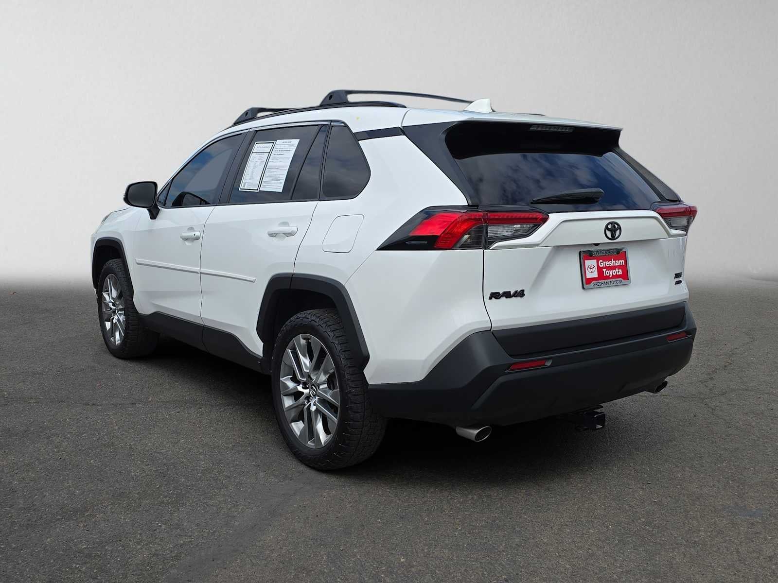 2019 Toyota RAV4 XLE Premium