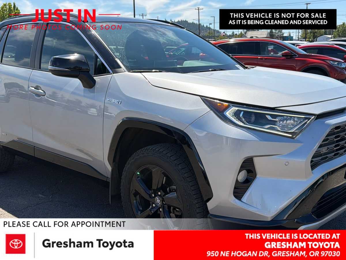 2020 Toyota RAV4 Hybrid XSE