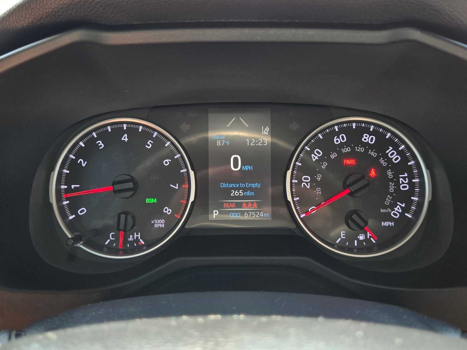 2020 Toyota RAV4 LE
