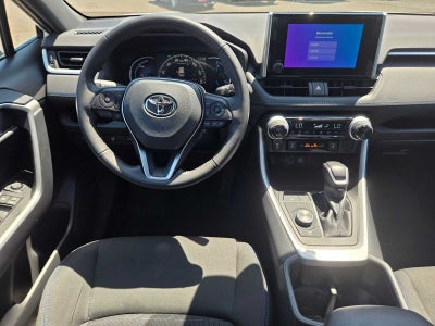 2025 Toyota RAV4 Hybrid SE
