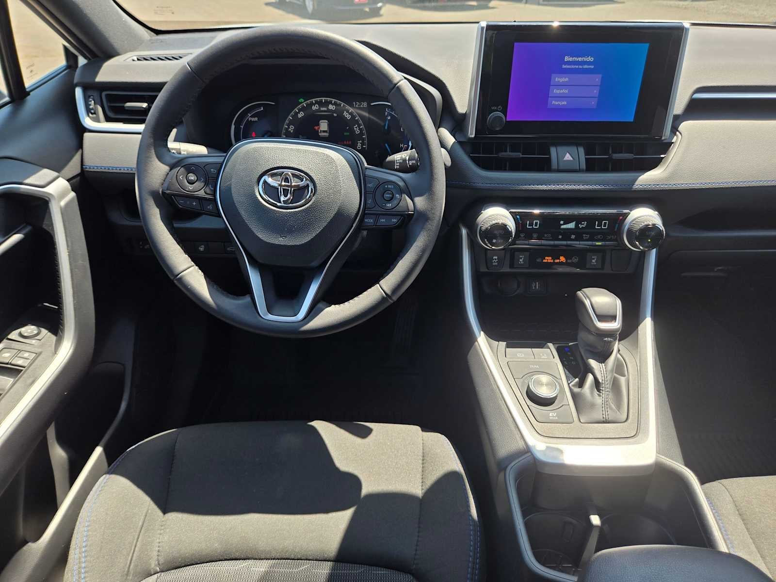 2025 Toyota RAV4 Hybrid SE