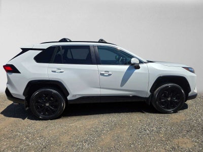 2025 Toyota RAV4 Hybrid SE