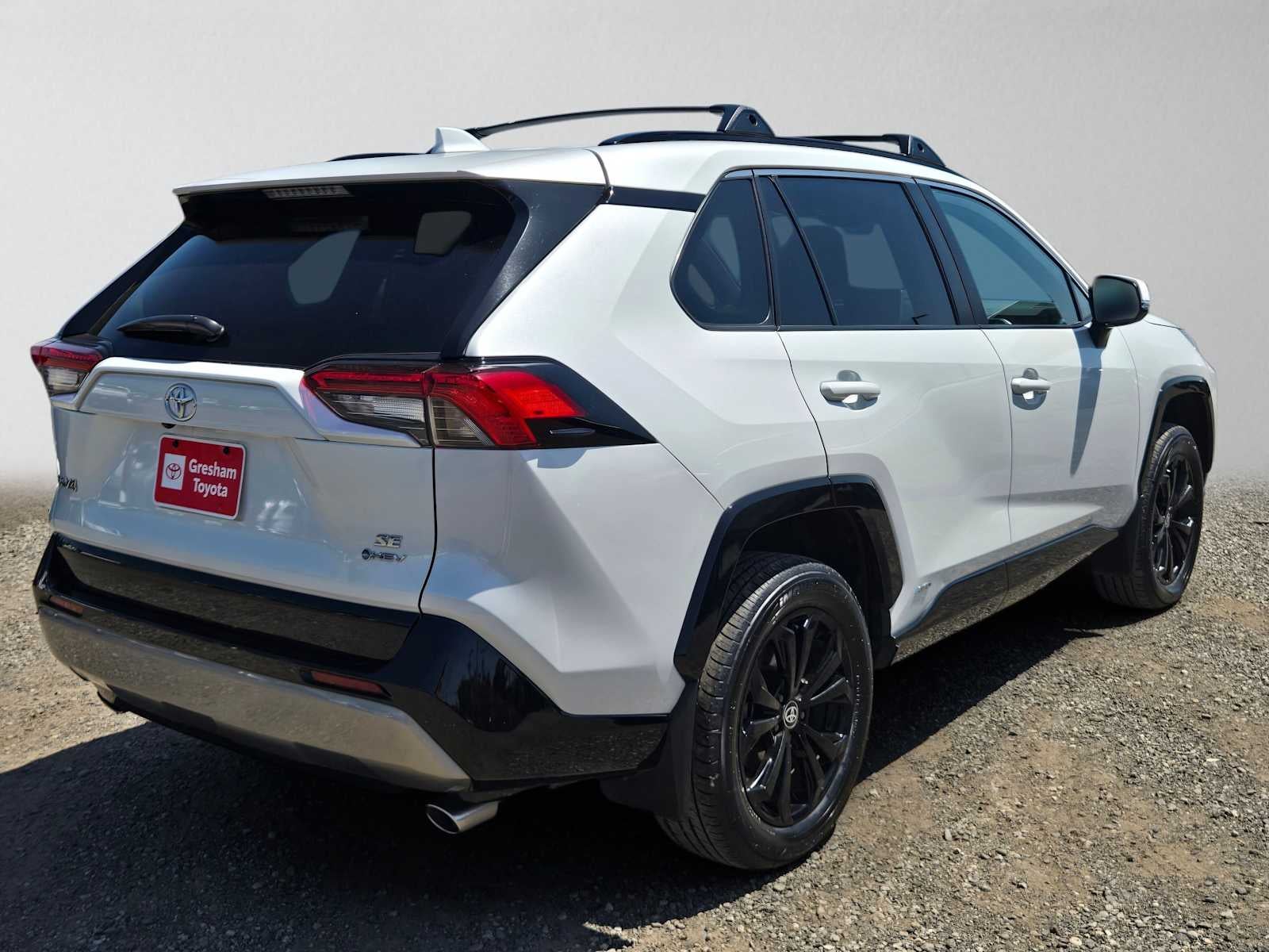2025 Toyota RAV4 Hybrid SE