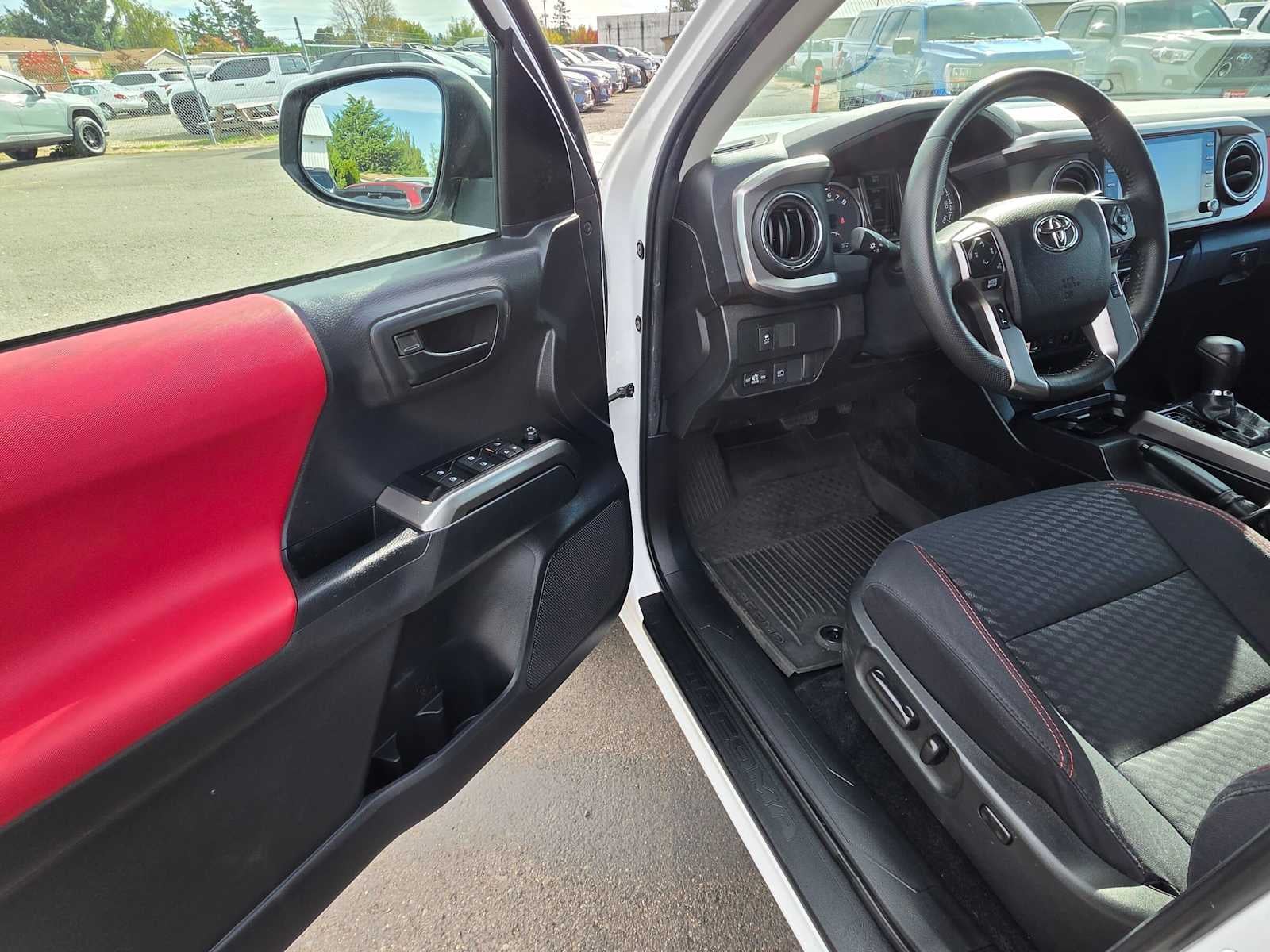 2022 Toyota Tacoma SR5