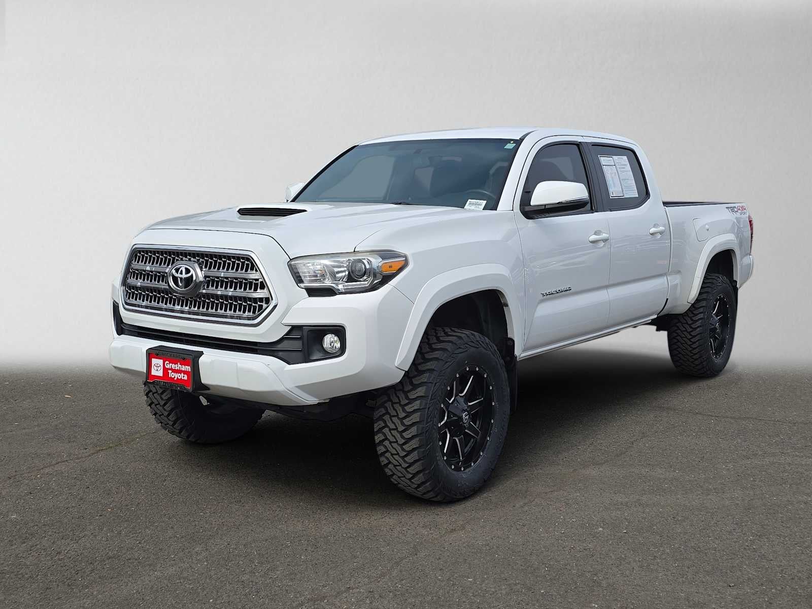 2017 Toyota Tacoma TRD Sport
