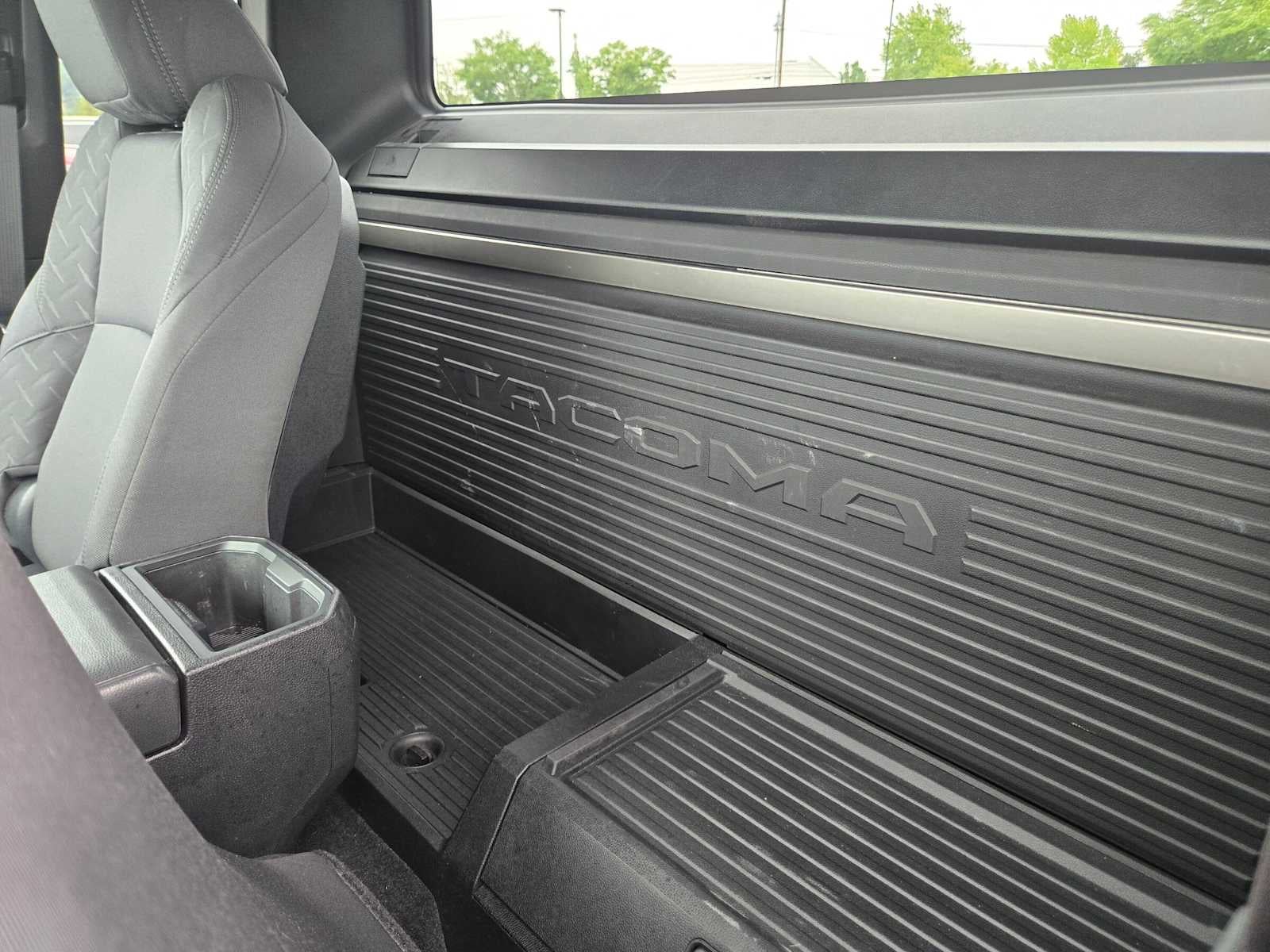 2025 Toyota Tacoma SR