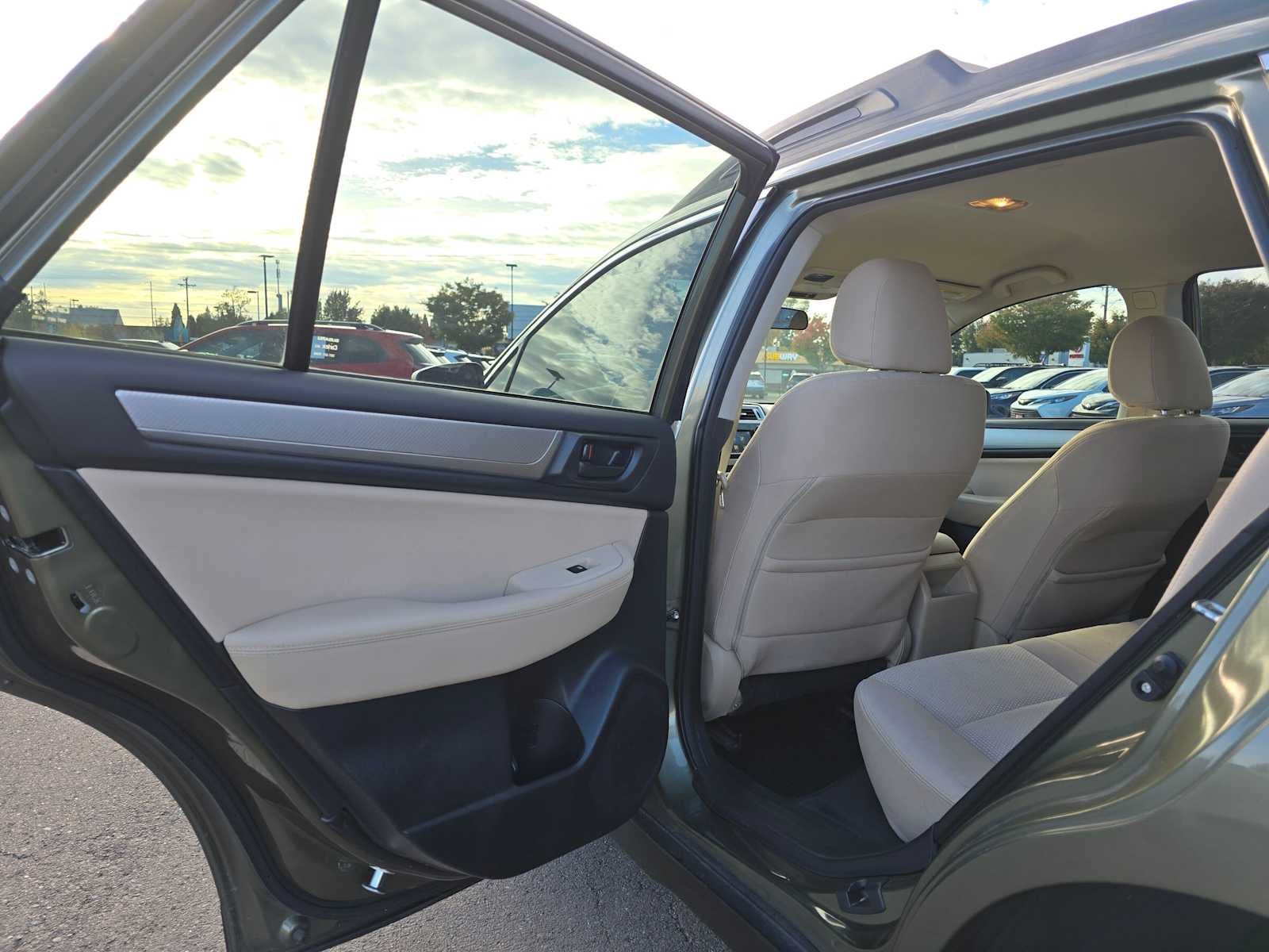 2018 Subaru Outback 2.5i