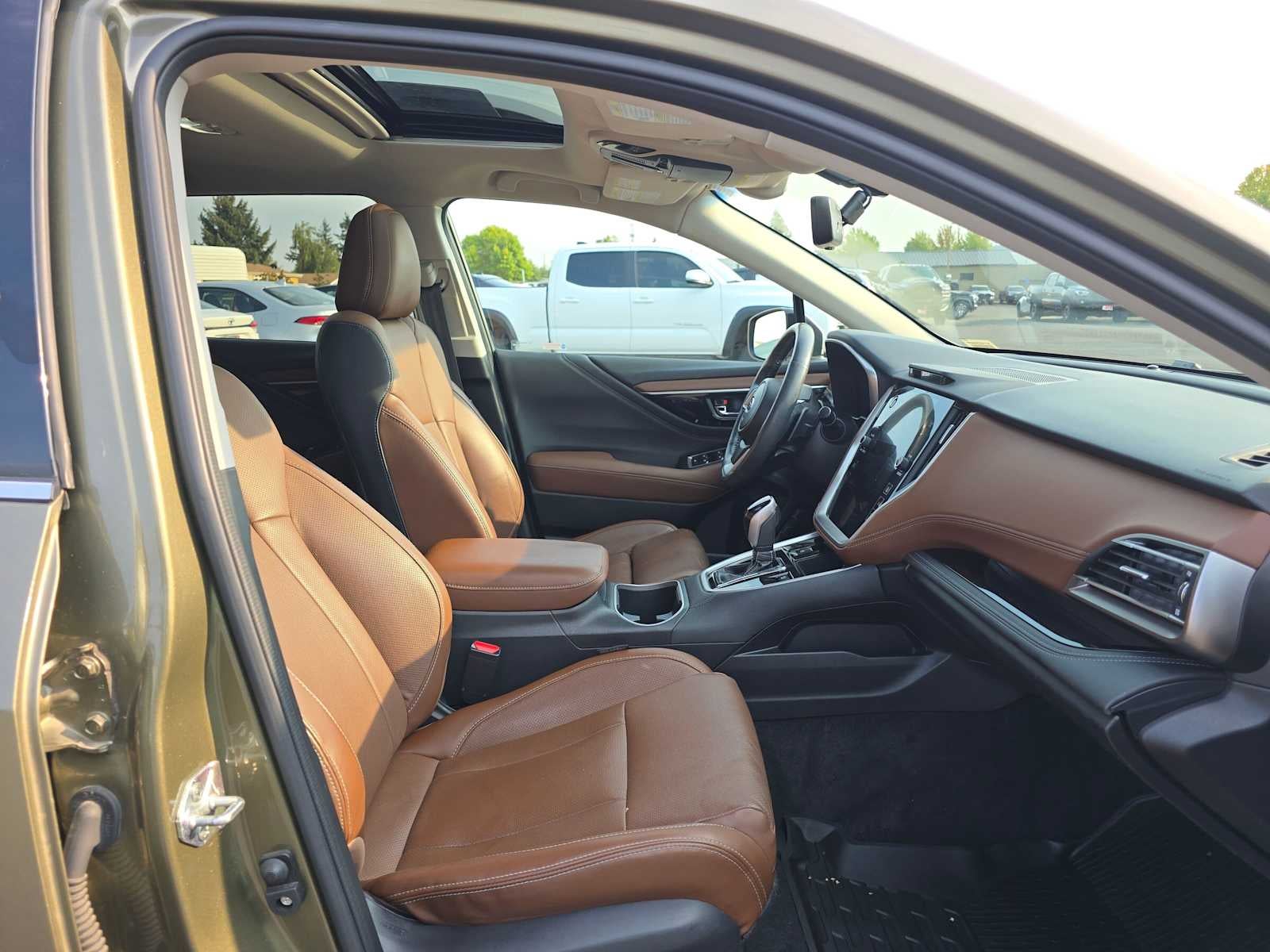 2022 Subaru Outback Touring