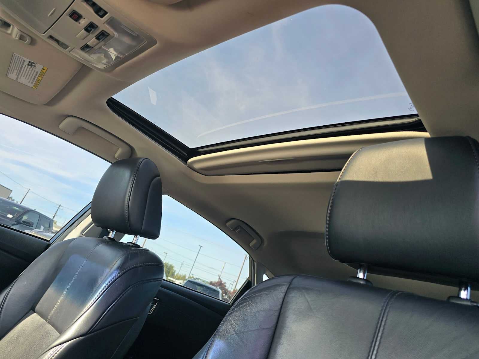 2015 Toyota Avalon Hybrid Limited