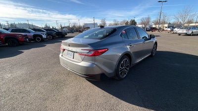 2025 Toyota Camry XLE