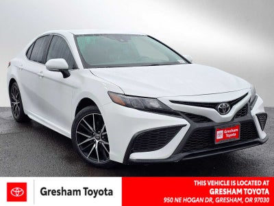 2022 Toyota Camry SE