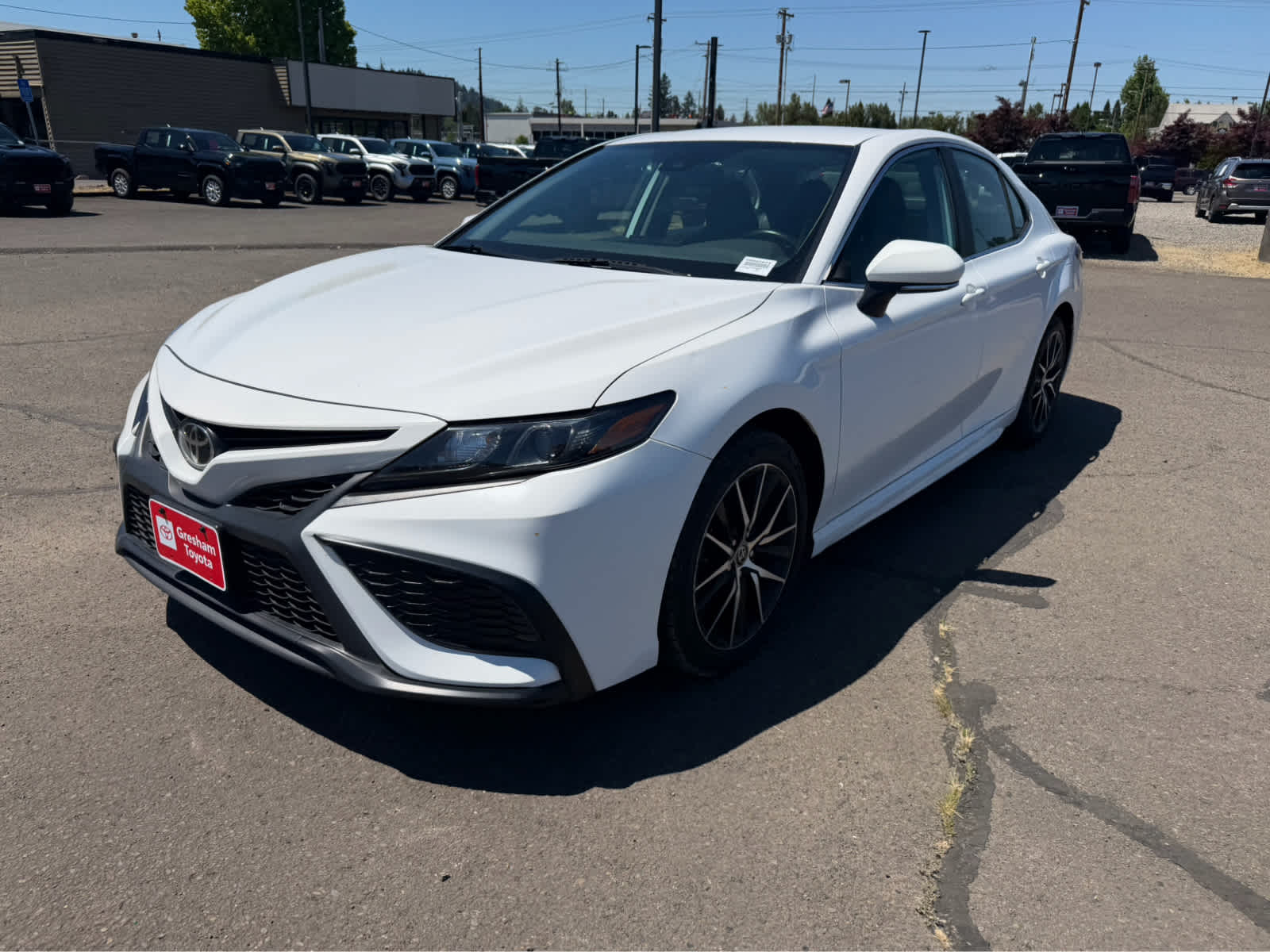 2022 Toyota Camry SE