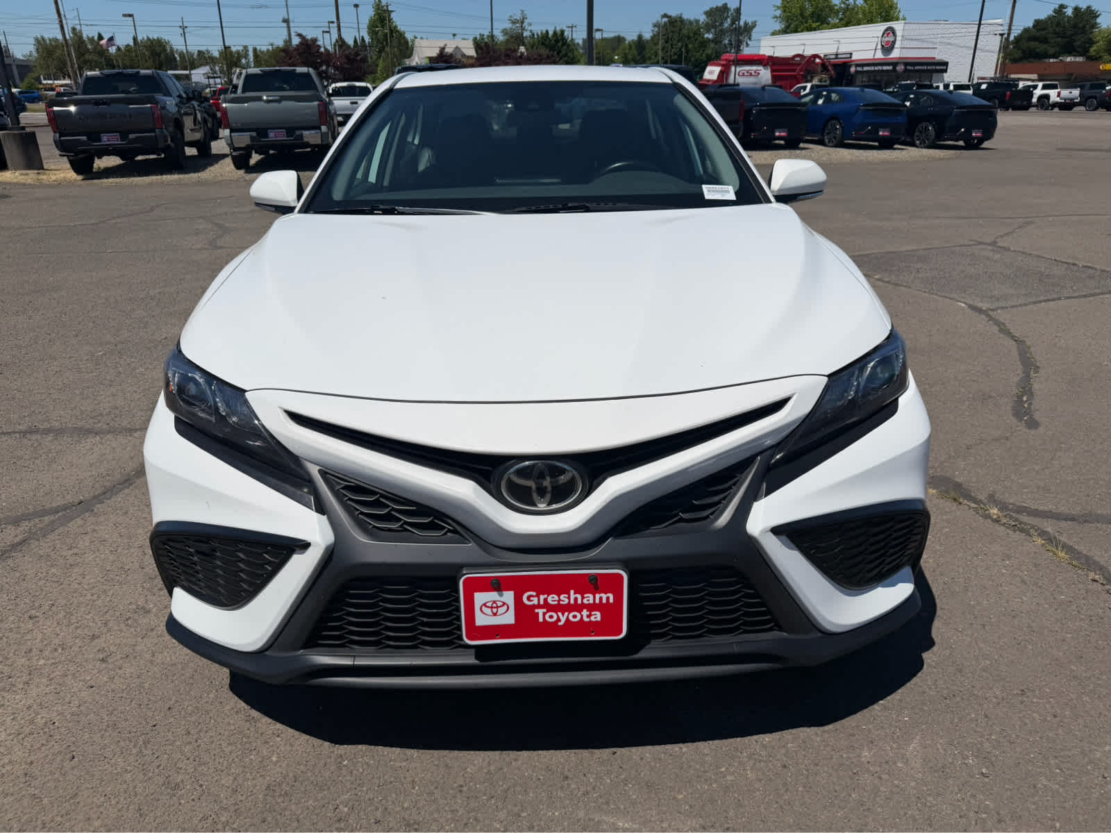 2022 Toyota Camry SE