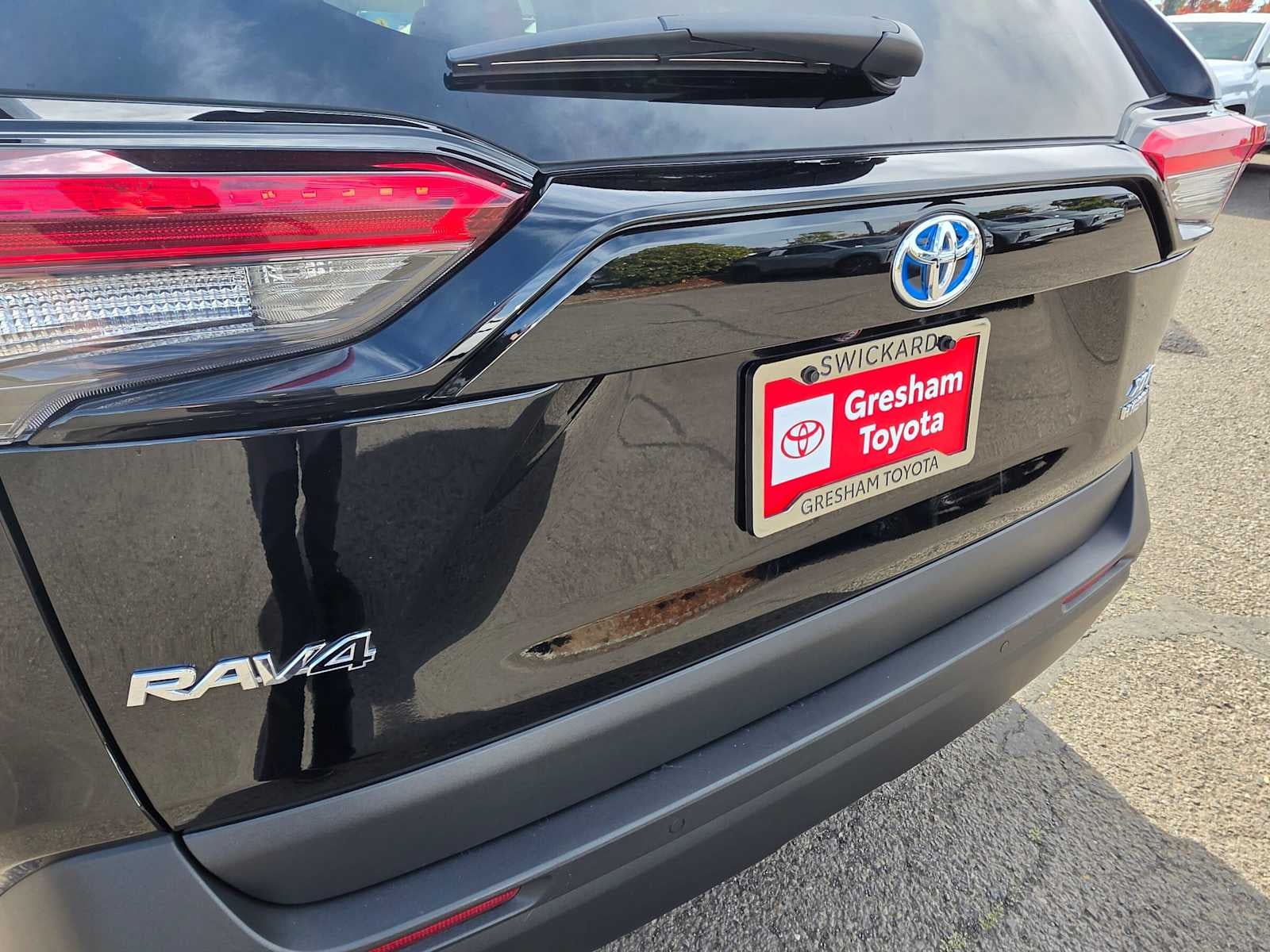 2023 Toyota RAV4 Hybrid XLE Premium