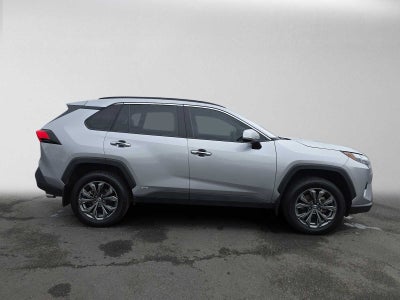 2022 Toyota RAV4 Hybrid XLE Premium