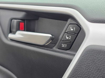 2022 Toyota RAV4 Hybrid XLE Premium