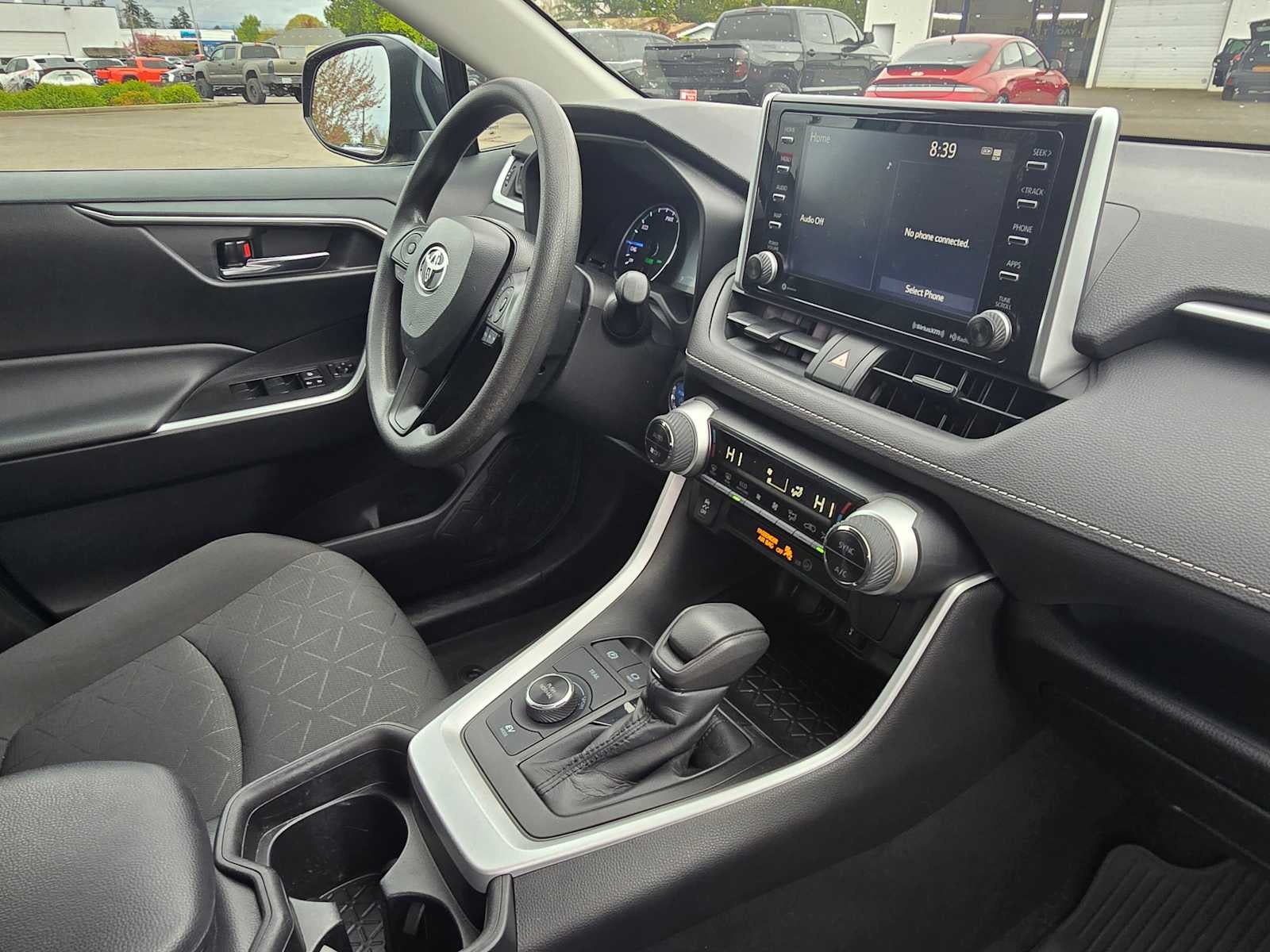 2021 Toyota RAV4 Hybrid XLE